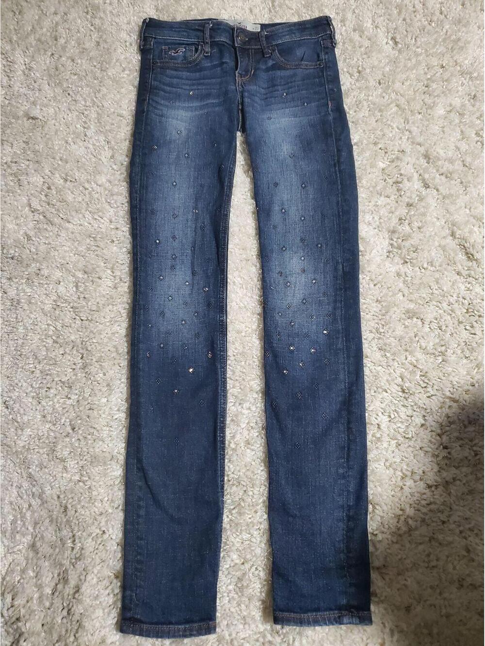 EUC Hollister Skinny Jeans 00R [COPY]